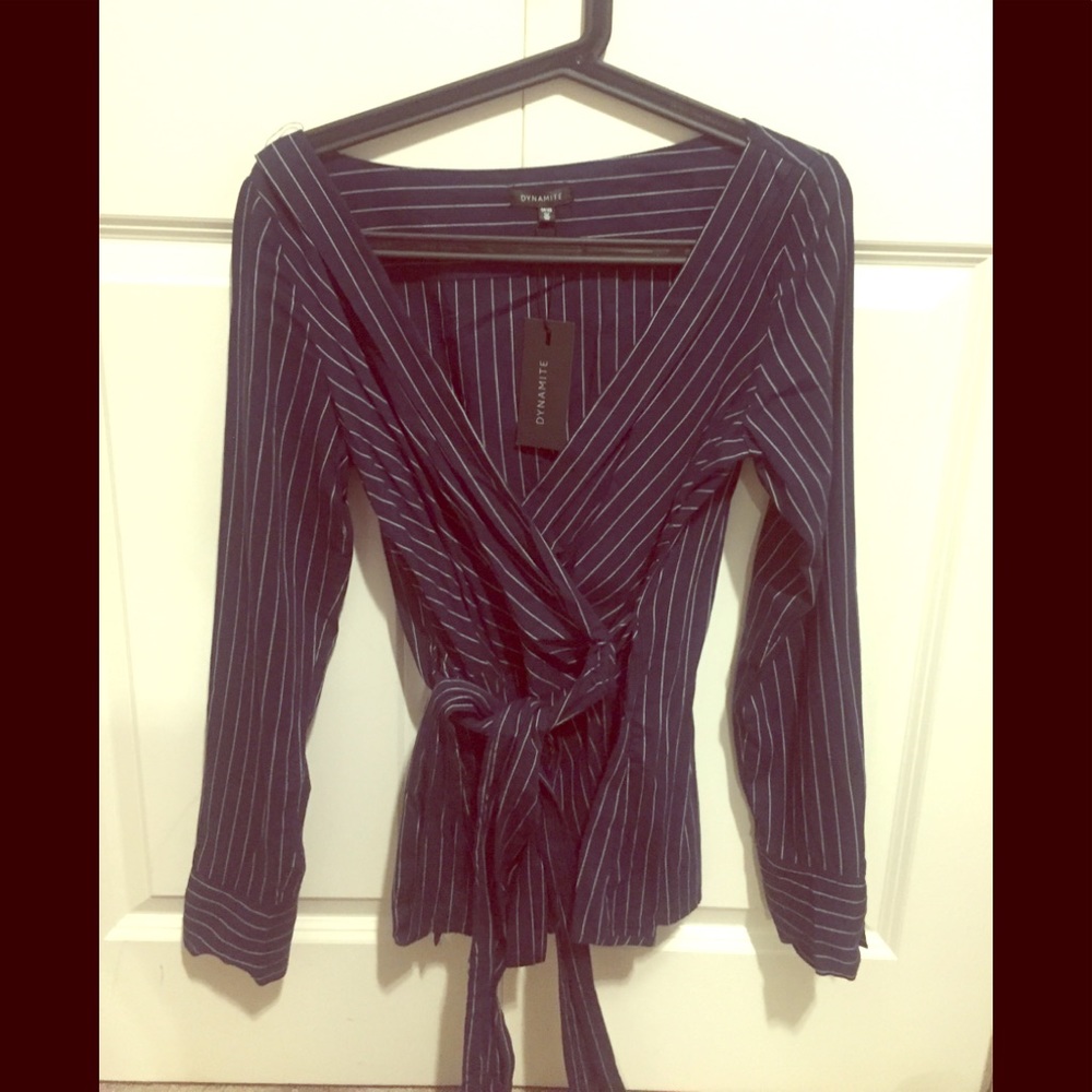 Wrap style top
